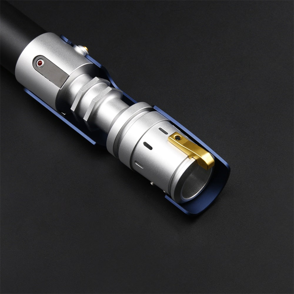 Hunter - Lightsaber