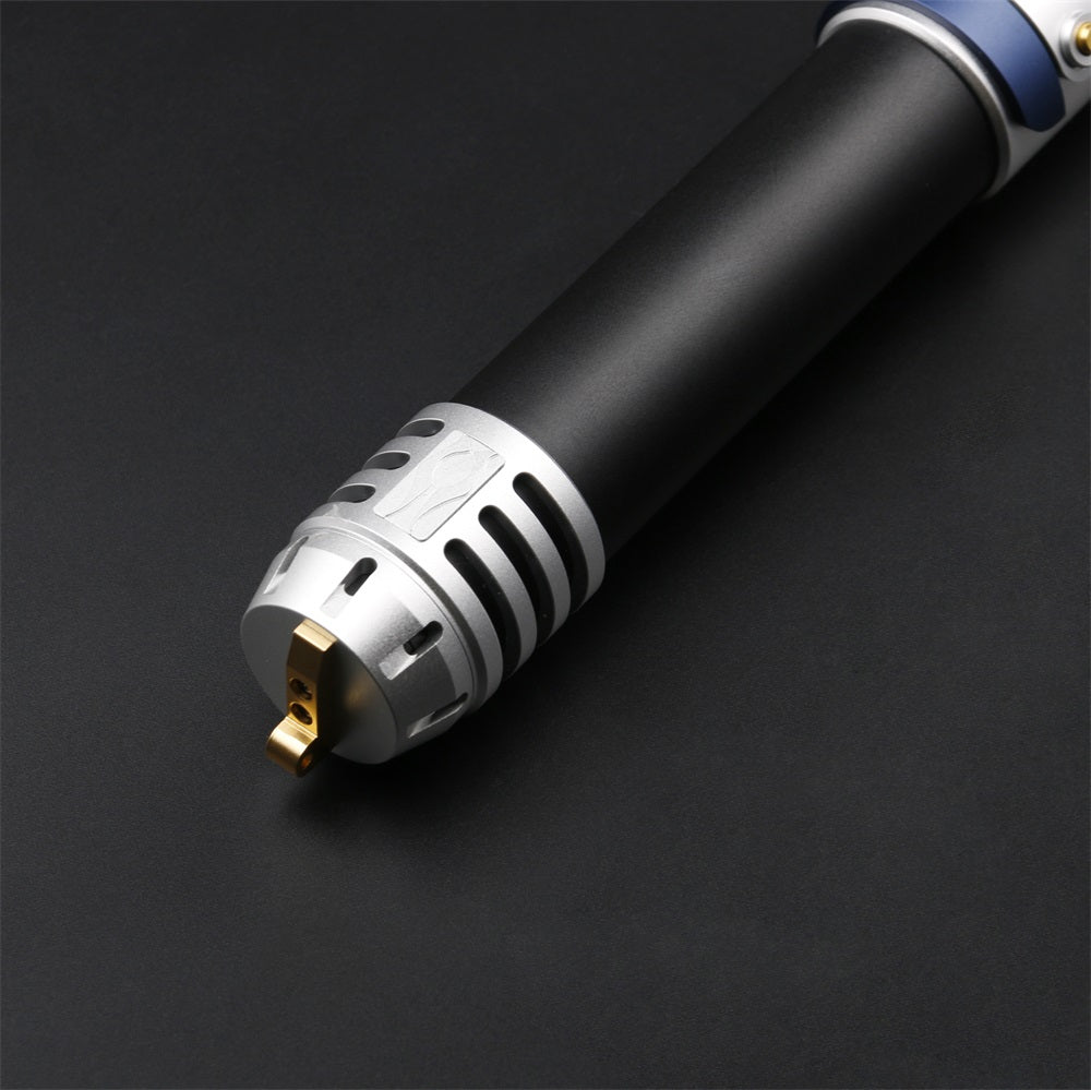 Hunter - Lightsaber