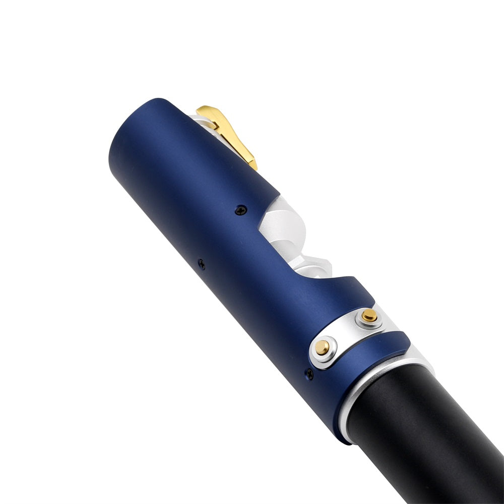 Hunter - Lightsaber